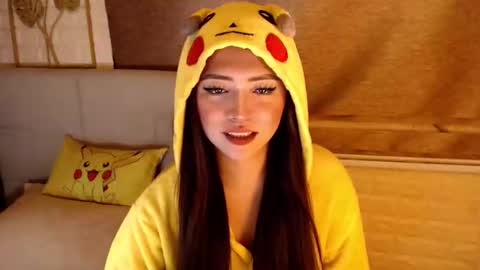 Snapshot of yourdevilsweettsx chatting on 04-25-26, 01:52 JEN online show from 04-25-26, 01:52