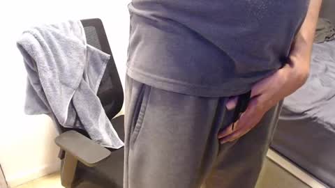 hornyedging online show from 04-05-26, 10:18