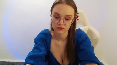 Lana online show from 01-31-25, 09:05