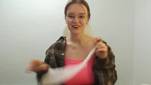 Lana online show from 06-02-26, 10:23