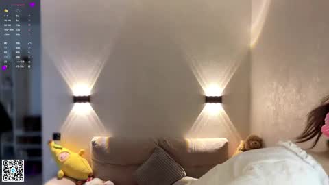 Emilia online show from 03-29-26, 08:03