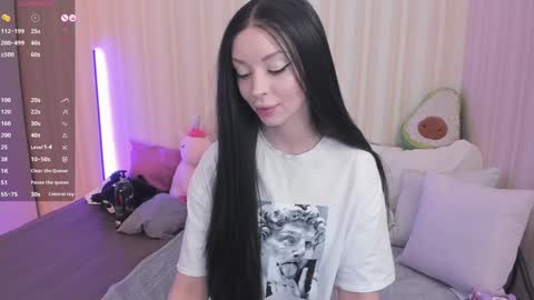 Mary online show from 01-21-25, 08:19