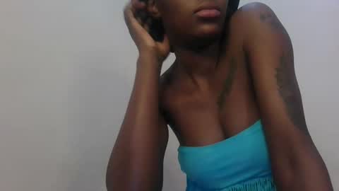 Flower online show from 09-30-25, 01:21