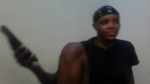 Flower online show from 10-17-25, 04:42