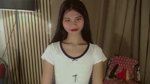 Snapshot of yourfavoratevivian chatting on 02-12-26, 11:11 Vivian online show from 02-12-26, 11:11