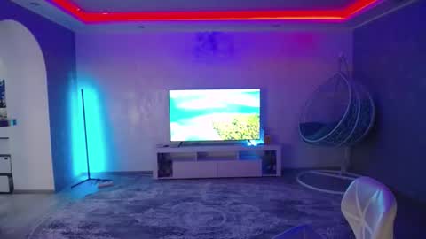 call meKira online show from 02-28-25, 10:30