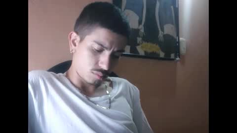 Snapshot of yourgodzeus chatting on 12-16-25, 04:28 yourgodzeus online show from 12-16-25, 04:28