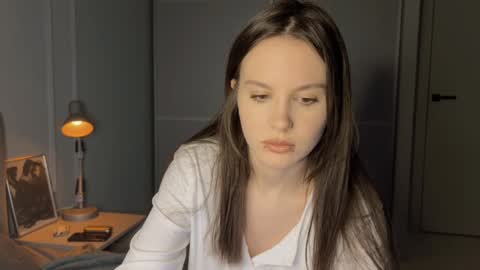 Aida online show from 01-22-25, 01:21