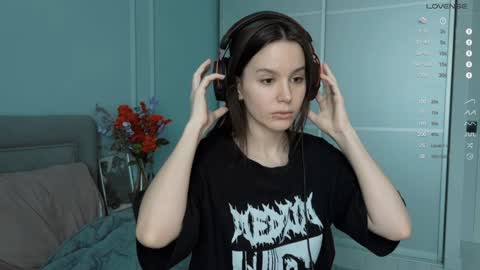 Aida online show from 02-03-25, 02:58