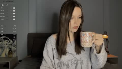 Aida online show from 02-05-25, 12:49