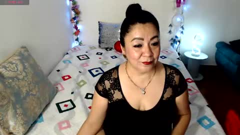 Juliette Smith online show from 06-17-26, 08:32