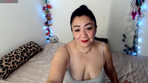 Juliette Smith online show from 06-28-26, 07:53