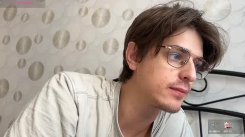 Snapshot of yourhotchristian chatting on 12-18-24, 11:02 Chris online show from 12-18-24, 11:02