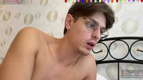 Snapshot of yourhotchristian chatting on 12-27-24, 09:28 Chris online show from 12-27-24, 09:28