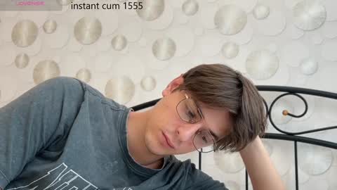 Snapshot of yourhotchristian chatting on 01-24-25, 09:17 Chris online show from 01-24-25, 09:17