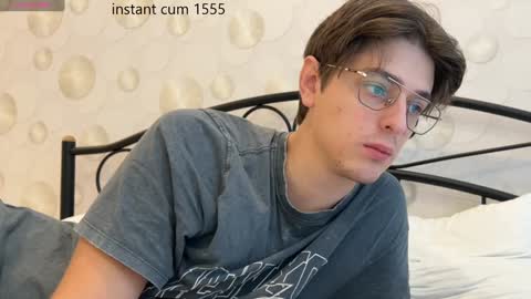 Snapshot of yourhotchristian chatting on 01-25-25, 06:23 Chris online show from 01-25-25, 06:23