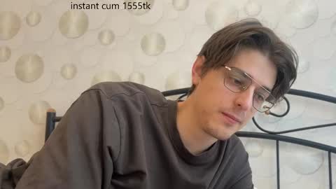 Snapshot of yourhotchristian chatting on 02-15-25, 06:55 Chris online show from 02-15-25, 06:55