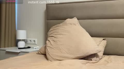 Snapshot of yourhotchristian chatting on 09-14-25, 06:56 Chris online show from 09-14-25, 06:56