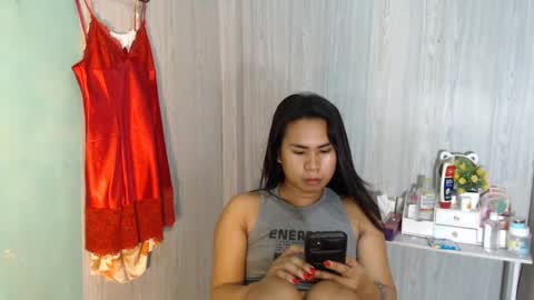 Snapshot of yourhottie_winxxx chatting on 02-27-26, 02:44 Mauie online show from 02-27-26, 02:44