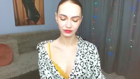 Ksyusha online show from 01-12-25, 08:04
