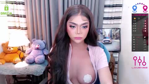 Snapshot of yourloveable chatting on 10-09-25, 08:40 CHARLOTTE online show from 10-09-25, 08:40