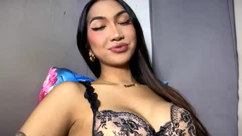 yourlovebella88 online show from 01-18-26, 06:34