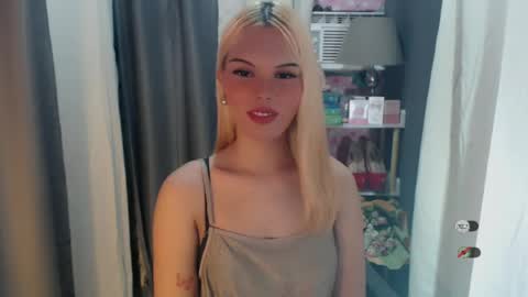 KYLIE MORE online show from 06-17-26, 09:34