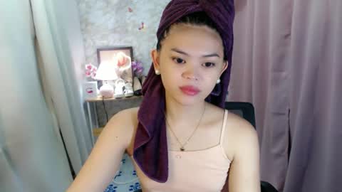 Snapshot of yourlovelytranspinay chatting on 02-11-26, 02:16 your lovely Dina online show from 02-11-26, 02:16
