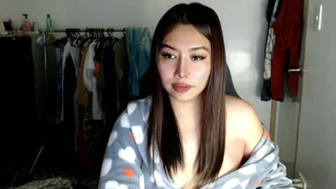 Snapshot of yourlovetifannyx chatting on 02-21-25, 07:01 tifanny online show from 02-21-25, 07:01