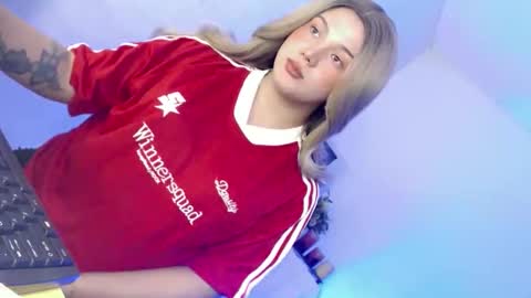 PEARL online show from 03-18-26, 02:37