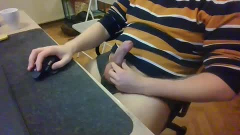 Snapshot of yourmaster9889 chatting on 01-26-25, 08:02 yourmaster9889 online show from 01-26-25, 08:02