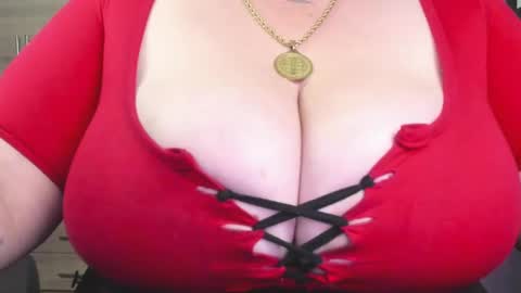 Milla 3 online show from 09-17-25, 09:16