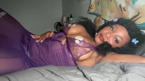 YOURMOMMY online show from 05-22-26, 03:57