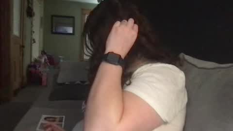 Snapshot of yournewbigmama chatting on 12-21-24, 01:47 yournewbigmama online show from 12-21-24, 01:47