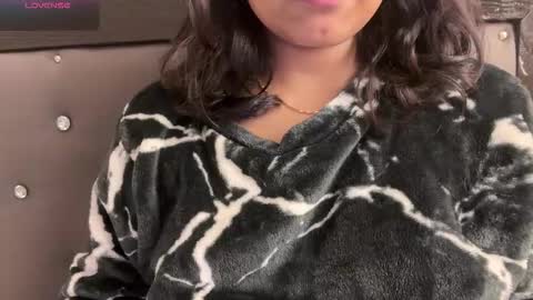 Snapshot of yournewkink12 chatting on 12-19-25, 07:59 YourNewKink online show from 12-19-25, 07:59