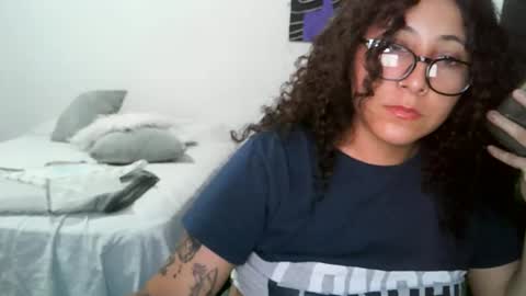 Snapshot of yourownerserena chatting on 02-04-25, 03:54 Serena online show from 02-04-25, 03:54