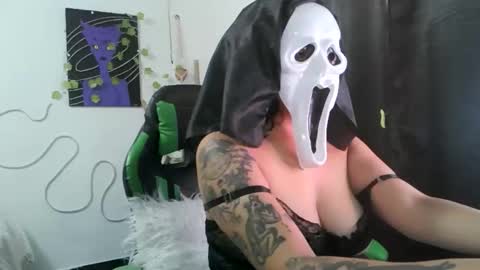 Snapshot of yourownerserena chatting on 10-21-25, 09:48 Serena online show from 10-21-25, 09:48