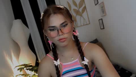 yourprettyblythe_ts online show from 06-22-26, 03:25