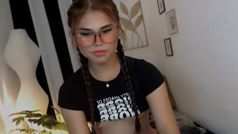 yourprettyblythe_ts online show from 06-23-26, 03:59