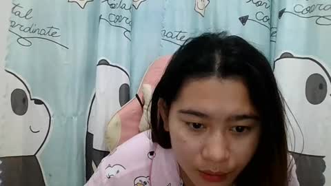 Kelly online show from 02-13-25, 01:40
