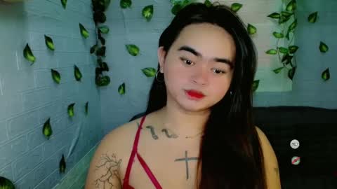 Snapshot of yourprincessthea chatting on 03-07-25, 05:51 yourprincessthea online show from 03-07-25, 05:51