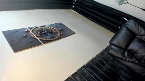 kaye online show from 10-24-25, 05:42