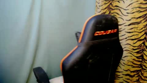 sweet katelyn online show from 01-16-25, 03:23