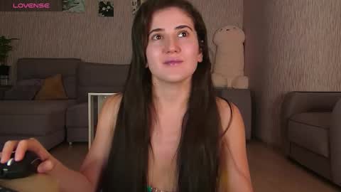 Snapshot of yourr_muse chatting on 10-24-25, 02:41 Yourr Muse online show from 10-24-25, 02:41