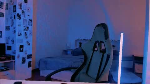 Eva online show from 09-29-25, 08:35