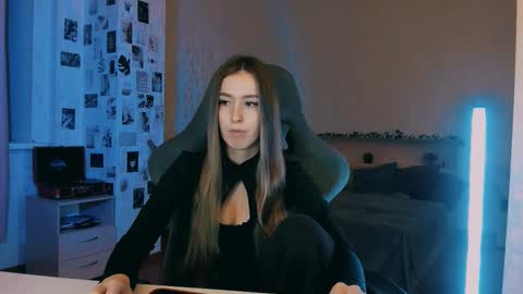 Eva online show from 11-10-25, 07:13