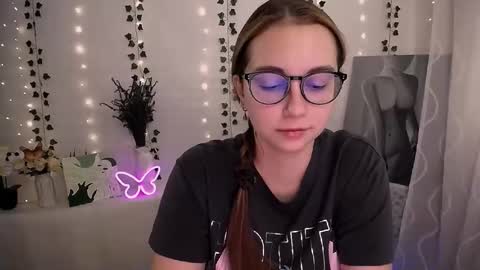 Happy online show from 09-12-25, 05:40