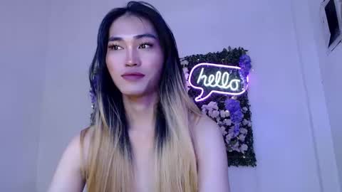 Snapshot of yoursexservice chatting on 02-09-25, 12:28 online show from 02-09-25, 12:28