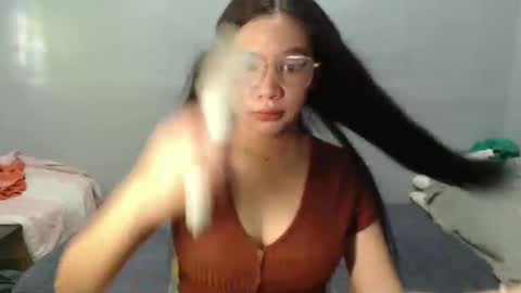 yoursexy_reb online show from 01-06-26, 04:38