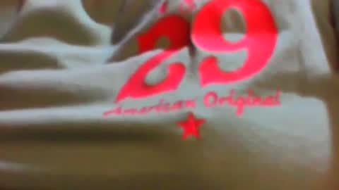 Snapshot of yourshygirl82 chatting on 12-26-24, 06:19 im MAY online show from 12-26-24, 06:19